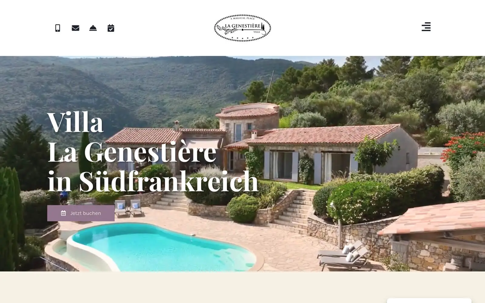 Website der Villa La Genestière mit Swimmingpool, Natursteinhaus und grüner Hügellandschaft.