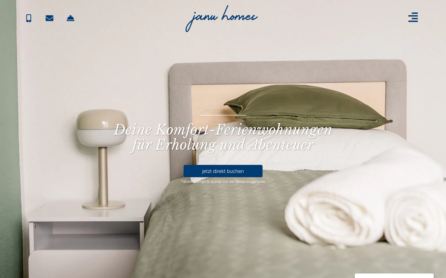 Website von Jann Homes zeigt ein Schlafzimmer und direkte Buchungsmöglichkeit.