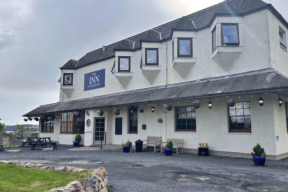 The Inn at Charlestown in Fife mit gemütlicher Gastfreundschaft