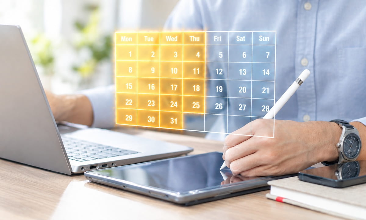 Buchungskalender und Preisplanung für eine Ferienwohnung zur Optimierung schwacher Wochentage